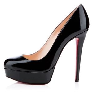 Christian Louboutin Bianca patent heels RETAIL 875!